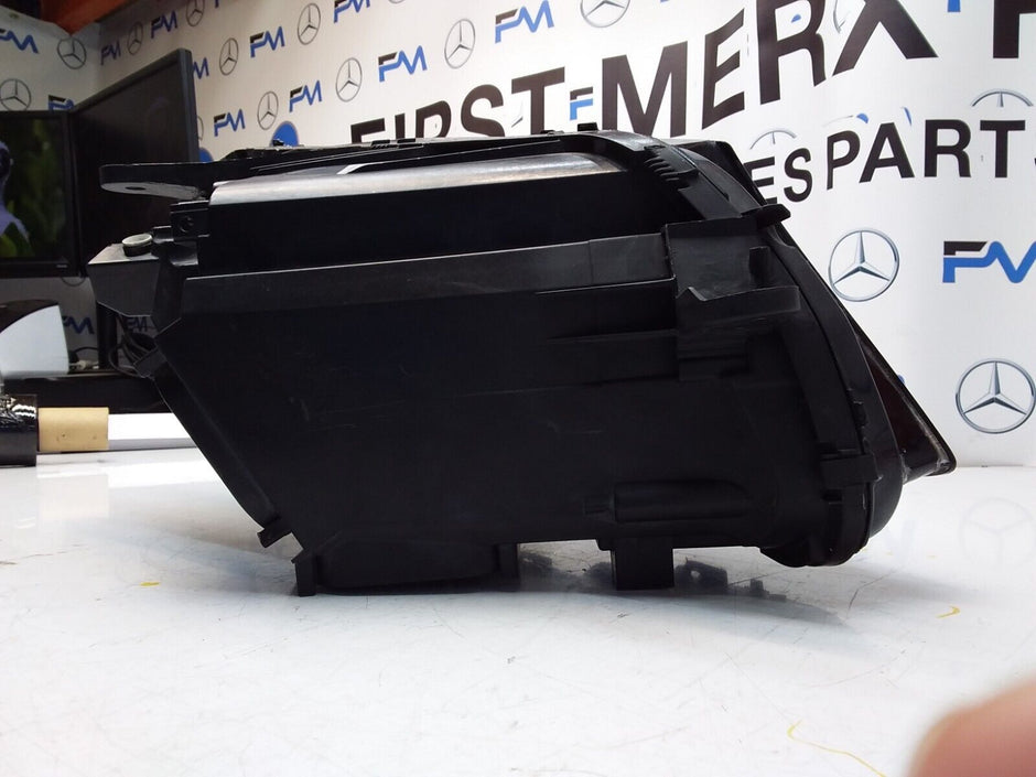 2018 MERCEDES C-CLASS W205 N/S Passenger Side Front Headlight A20539060605 FMH20