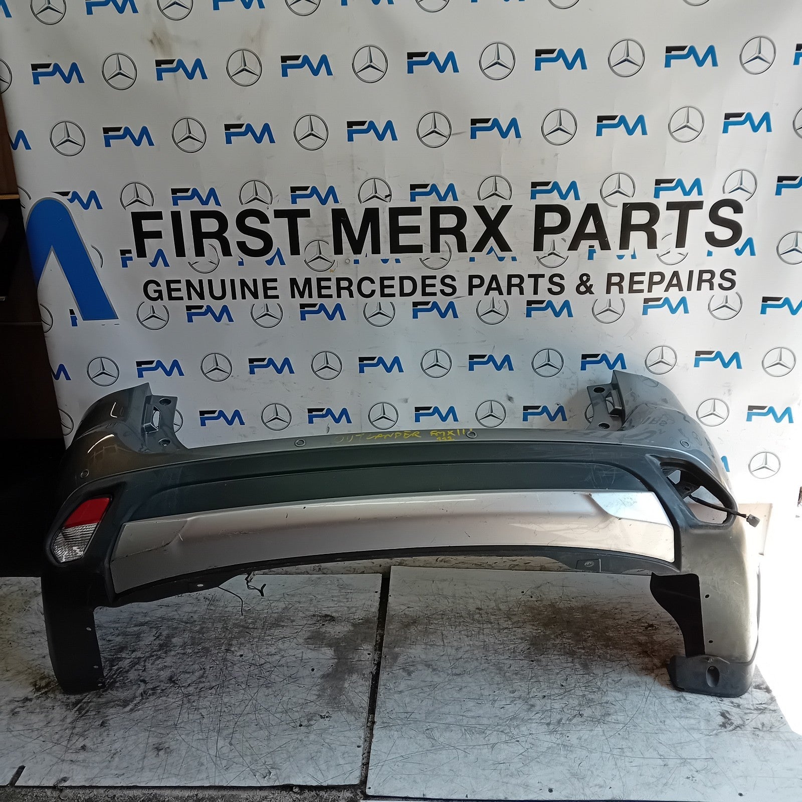 MITSUBISHI OUTLANDER MK3 REAR BUMPER GREY 2013 FMX111