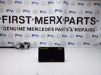 MERCEDES C-CLASS W205 2016 SAT NAV MULTIMEDIA SCREEN A2059002211 FM00662