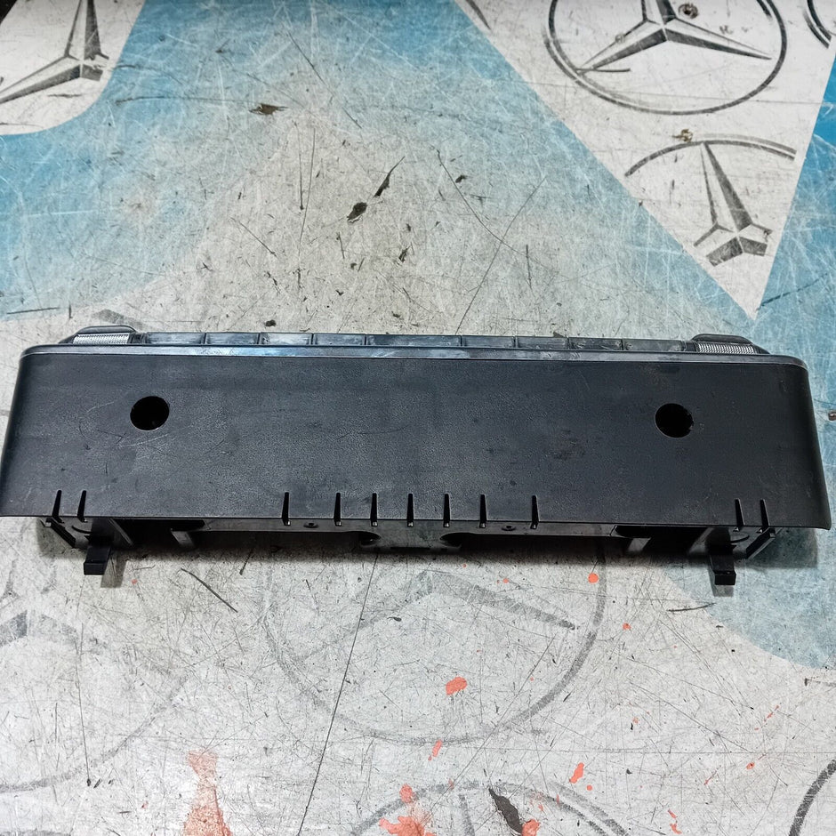 MERCEDES A CLASS HEATER AC CLIMATE CONTROLS A2479053402 2018-2023