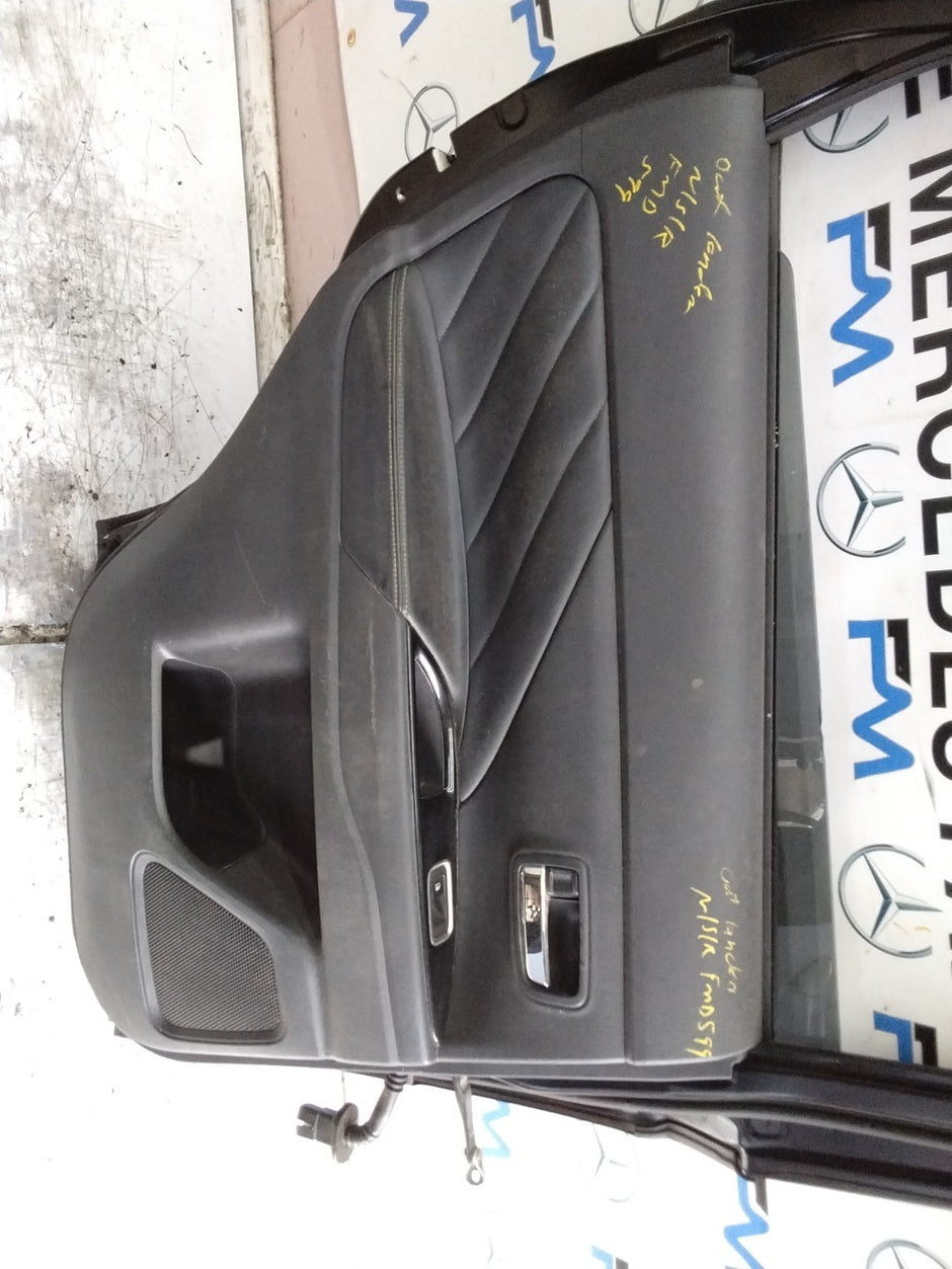 MITSUBISHI OUTLANDER PASSENGER REAR DOOR NSR BLACK   FMD599