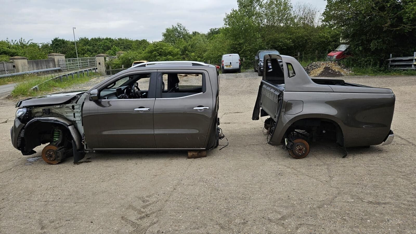 MERCEDES BENZ X-CLASS W470 BREAKING/ ENGINE AND GEAR BOX