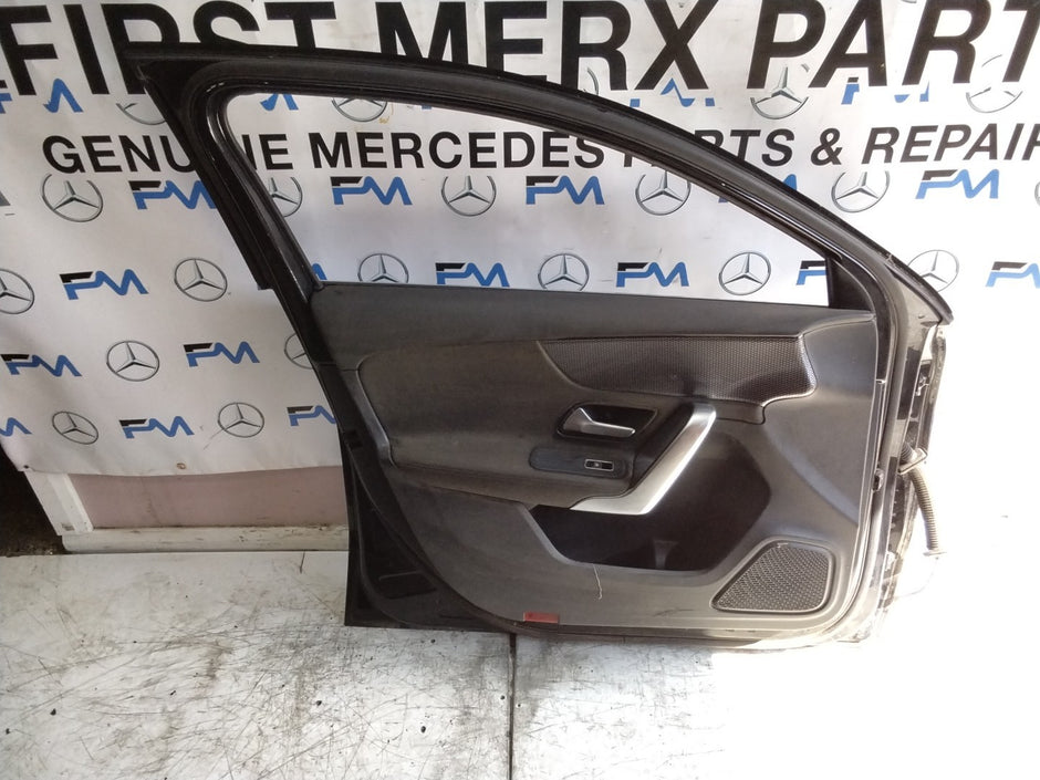 MERCEDES A-CLASS W177  PASSENGER FRONT DOOR NSF BLACK 2018-2023 COMPLETE FMD311