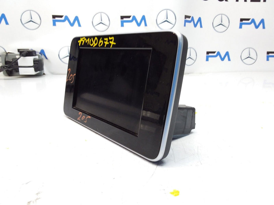 MERCEDES C-CLASS W205 2014 SAT NAV MULTIMEDIA SCREEN A2059004113 FM00677