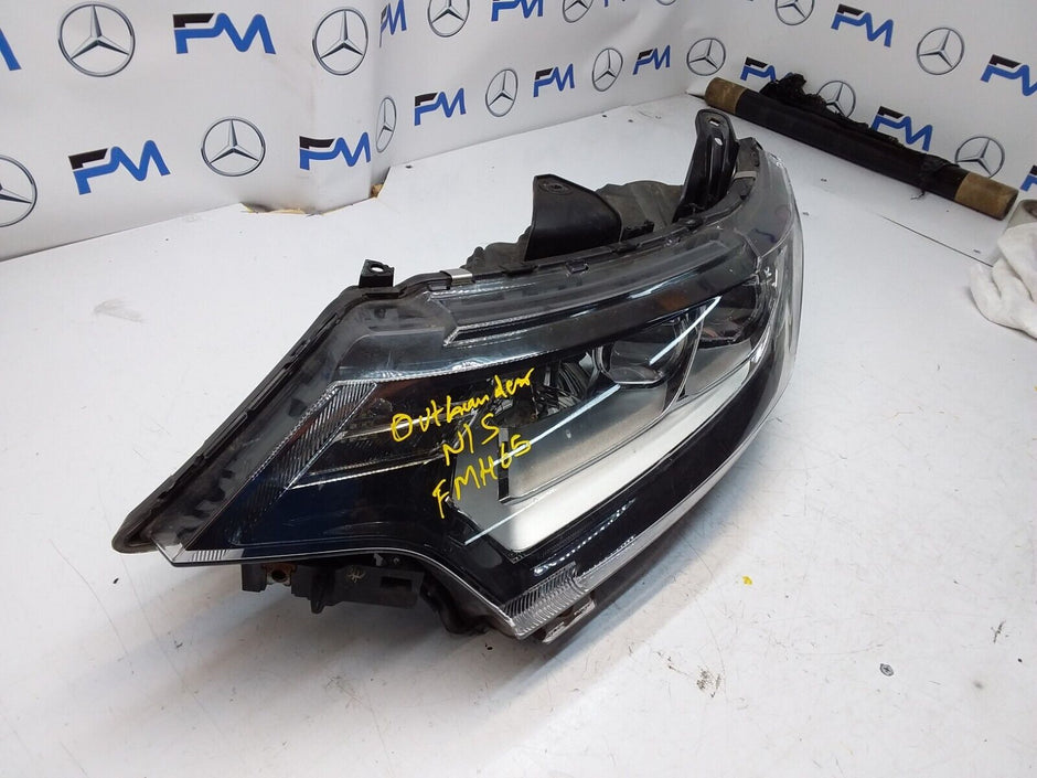 MITSUBISHI OUTLANDER MK3 2015 HEADLIGHT PASSENGER SIDE LEFT L0094N 08V2 FMH65