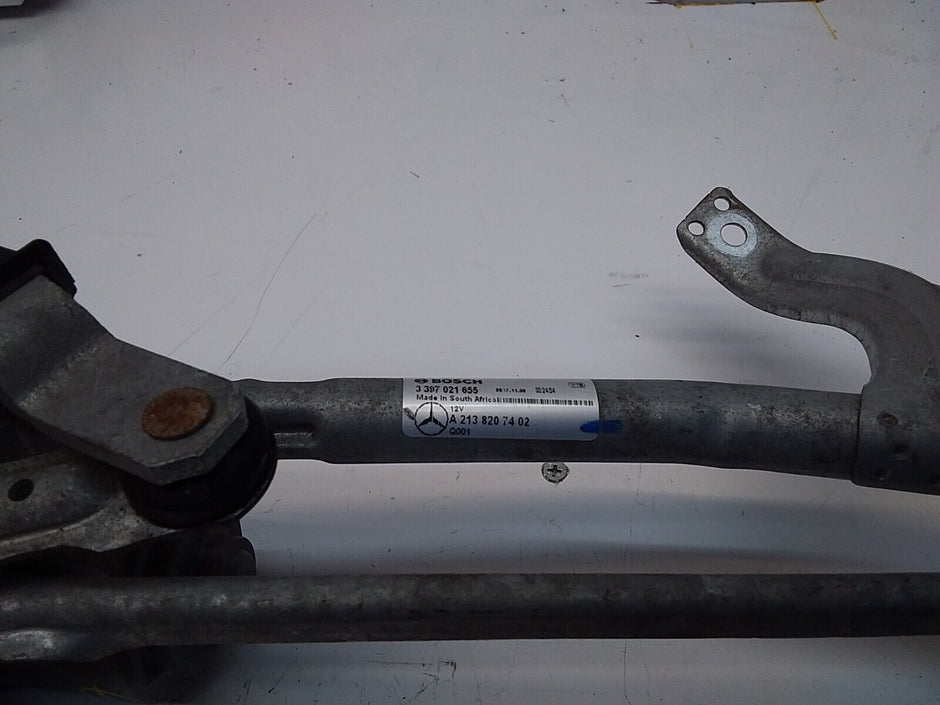 MERCEDES E-CLASS 2017 W213 A2138207402 FRONT WIPER MOTOR  FM00177