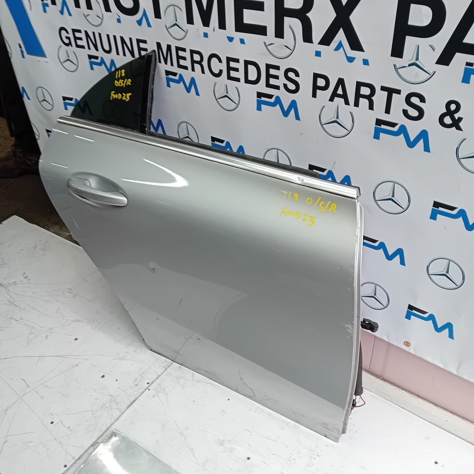 MERCEDES BENZ CLS W118 DRIVER REAR DOOR (OFF SIDE REAR) WHITE FMD25