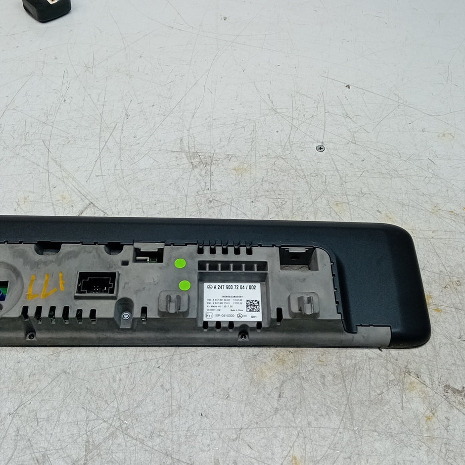 MERCEDES A B-CLASS W177 W247 DISPLAY SCREEN A2479007204 2018 ON FM001529