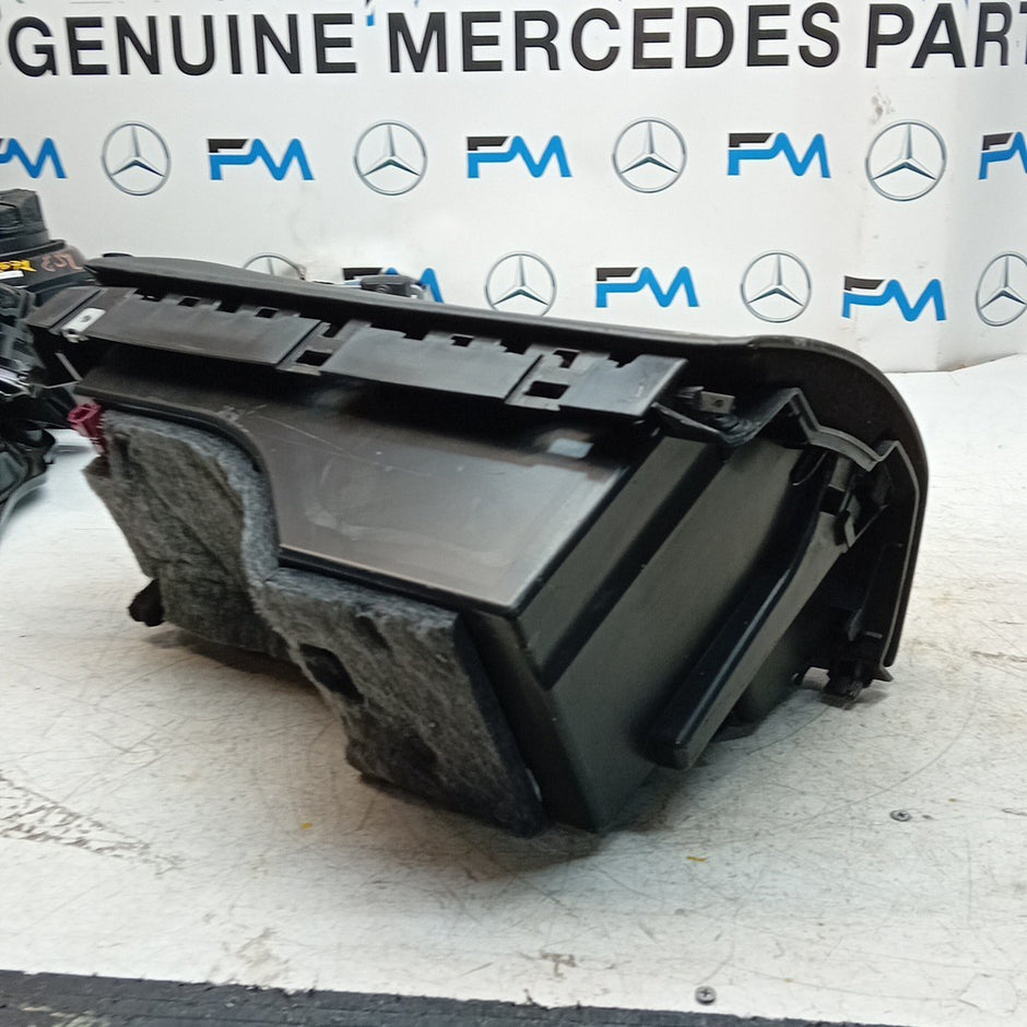 MERCEDES BENZ  C-CLASS W205 DASHBOARD GLOVEBOX  2015 A2057800191 FM001575