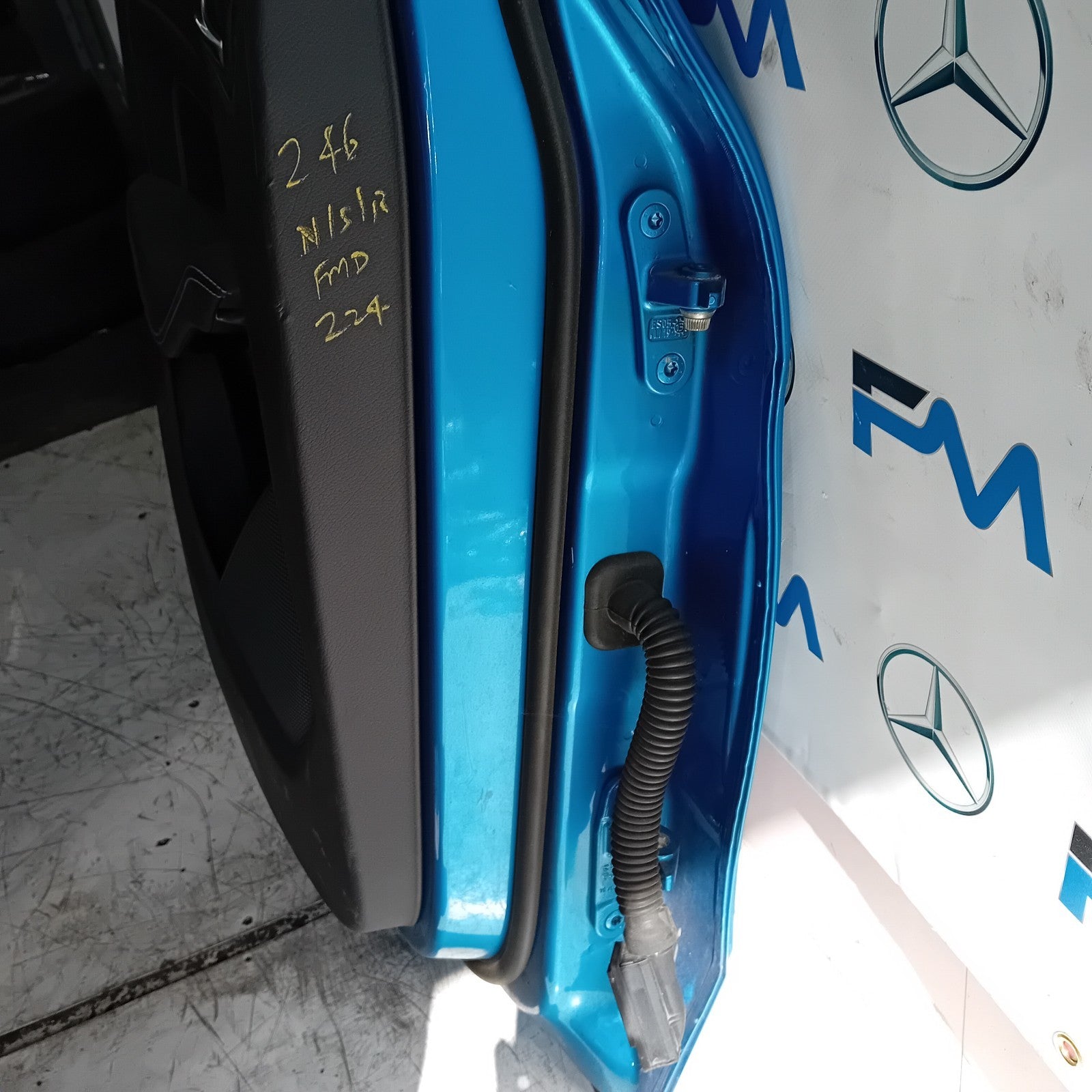 MERCEDES B-CLASS W246 PASSENGER REAR DOOR NSR BLUE 2012-19 COMPLETE FMD224