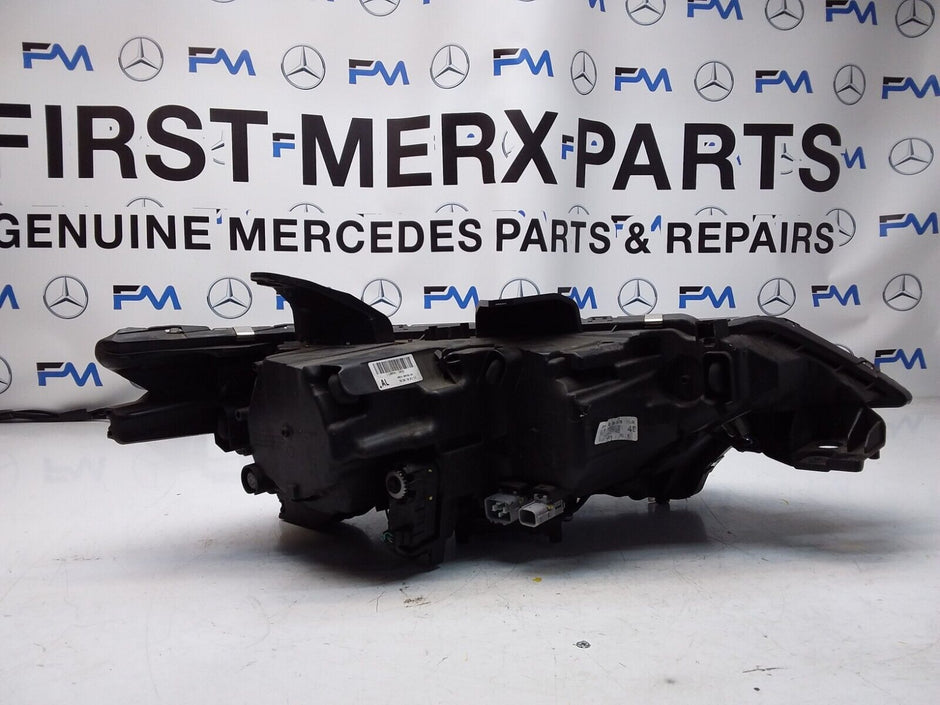 MITSUBISHI OUTLANDER MK3 2018 HEADLIGHT PASSENGER SIDE LEFT L009A Z80S FMH67