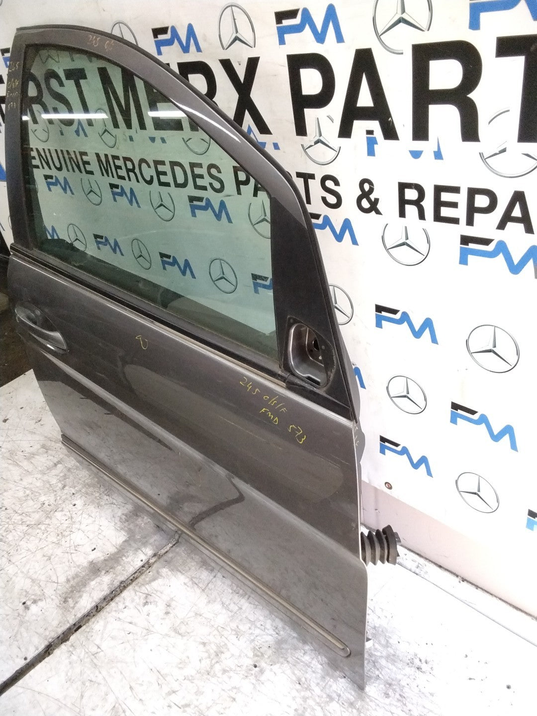 MERCEDES B-CLASS W245  DRIVER FRONT DOOR OSF GREY 2005- 2011  FMD573