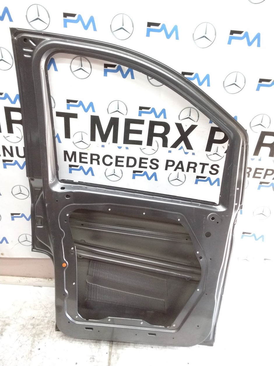 MERCEDES BENZ VITO W447 PASSENGER SIDE FRONT DOOR NSF GREY 2014 ON FMD319