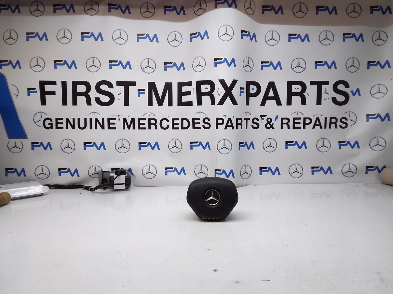MERCEDES E-CLASS W204 STEERING WHEEL AIRBAG 307063198162-AE FM00501