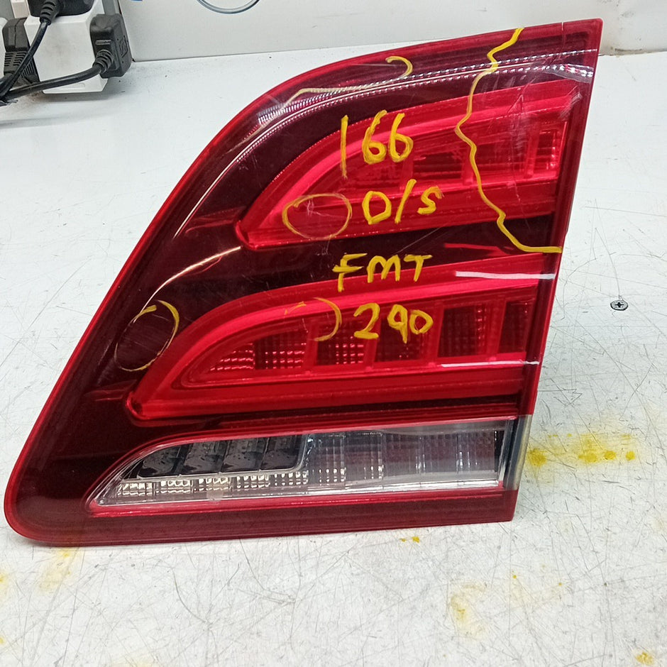 MERCEDES GLS W166 DRIVER RIGHT REAR TAIL LIGHT A1669066201 2017 FMT290