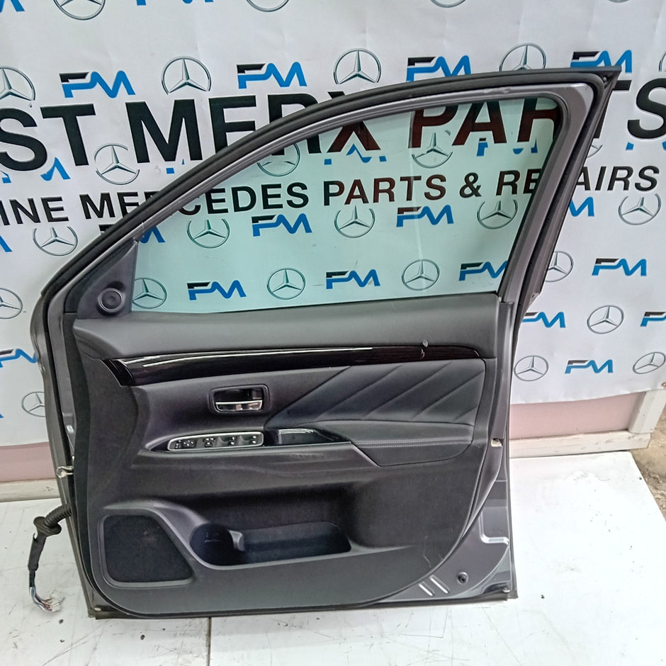 MITSUBISH OUTLANDER DRIVER SIDE FRONT DOOR O/S/F COMPLETE SILVER FMD36