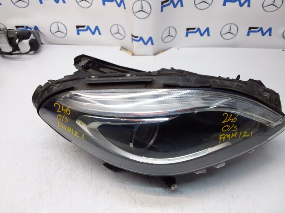 2013 MERCEDES B-CLASS W246 HEADLIGHT DRIVER SIDE OS A2468207461 FMH121 (DAMAGED)
