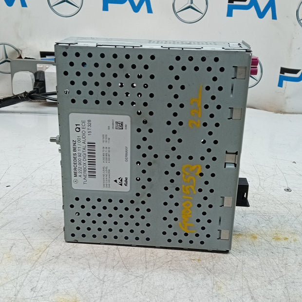 MERCEDES BENZ S-CLASS W222  2014-2021  RADIO TUNER BOX  A2229009211 FM001553