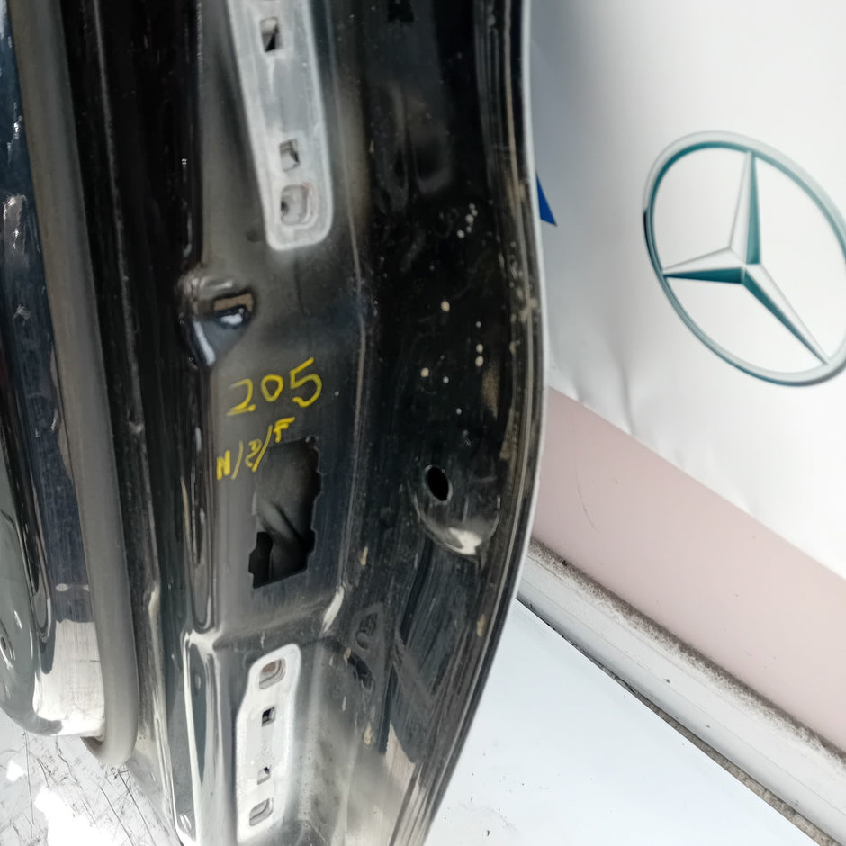 MERCEDES BENZ C-CLASS W205 PASSENGER SIDE FRONT DOOR N/S/F BLACK FMD117