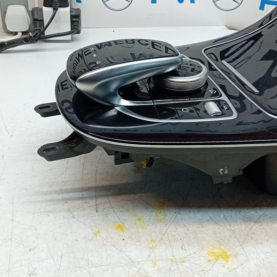  MERCEDES E-CLASS W213 CLIMATE & CENTRE CONSOLE A2138100815  COMPLETE FM001313