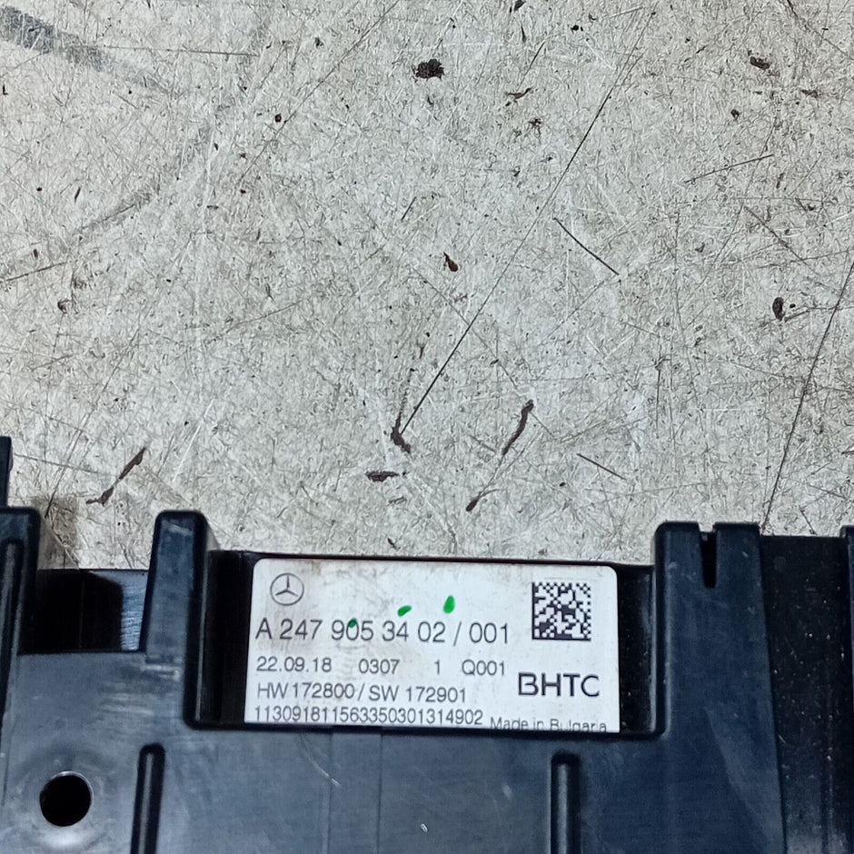 MERCEDES A CLASS HEATER AC CLIMATE CONTROLS A2479053402 2018-2023