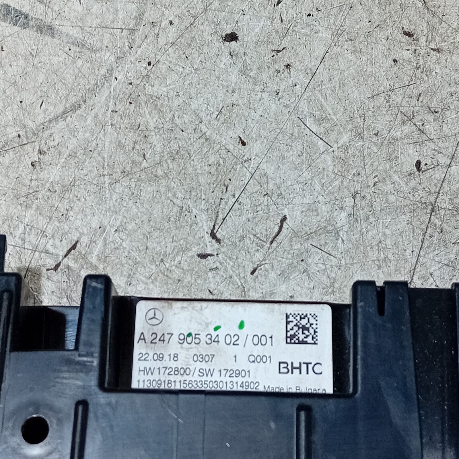 MERCEDES A CLASS HEATER AC CLIMATE CONTROLS A2479053402 2018-2023