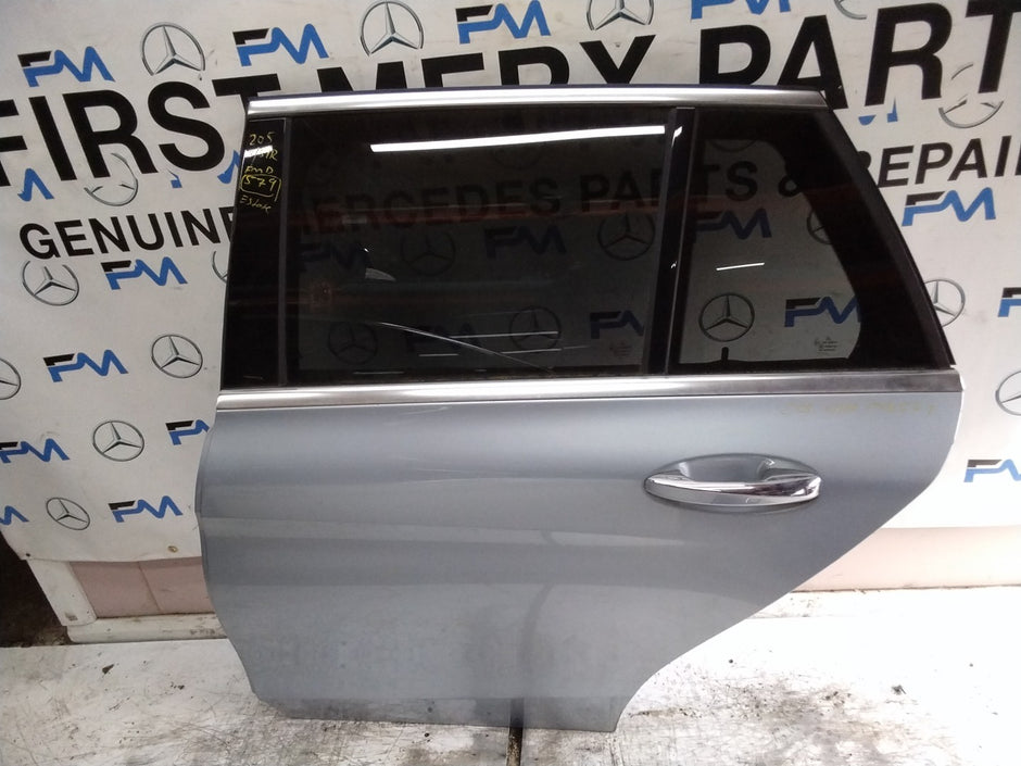 MERCEDES C-CLS W205 EST PASSENGER REAR DOOR NSR SILVER 2014-21 COMPLETE FMD579