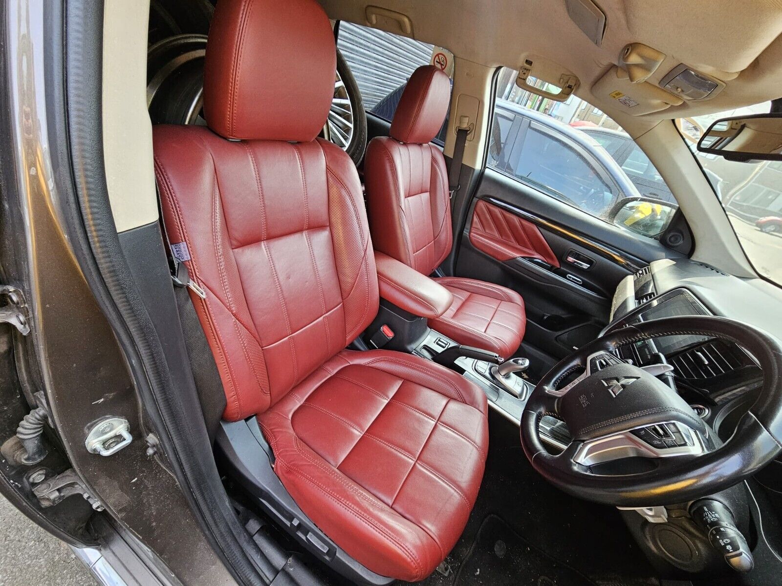 MITSUBISHI OUTLANDER 2016 BREAKING / AIR BAGS ( STEERING WHEEL, KNEE, ROOF )