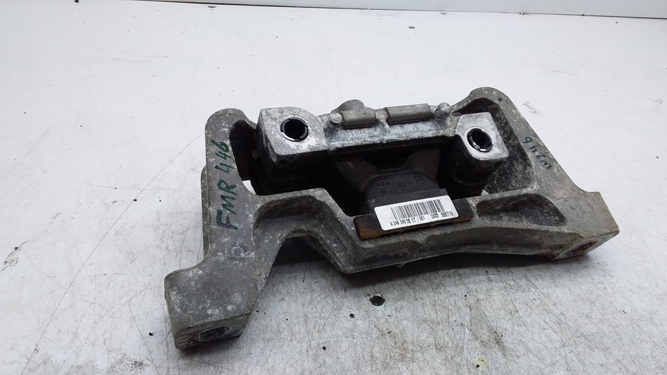 MERCEDES BENZ B-CLS W246 ENGINE MOUNT RIGHT SIDE DIESEL A2462401817 FMR446