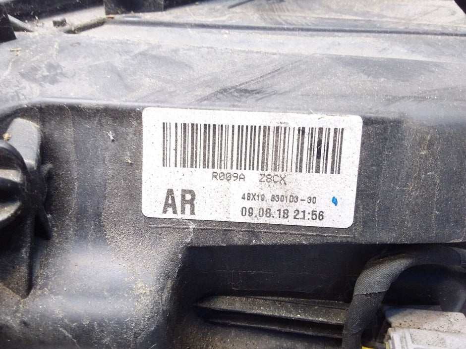 MITSUBISHI OUTLANDER MK3 2018 HEADLIGHT DRIVER SIDE LEFT R009A Z8CX FMH68