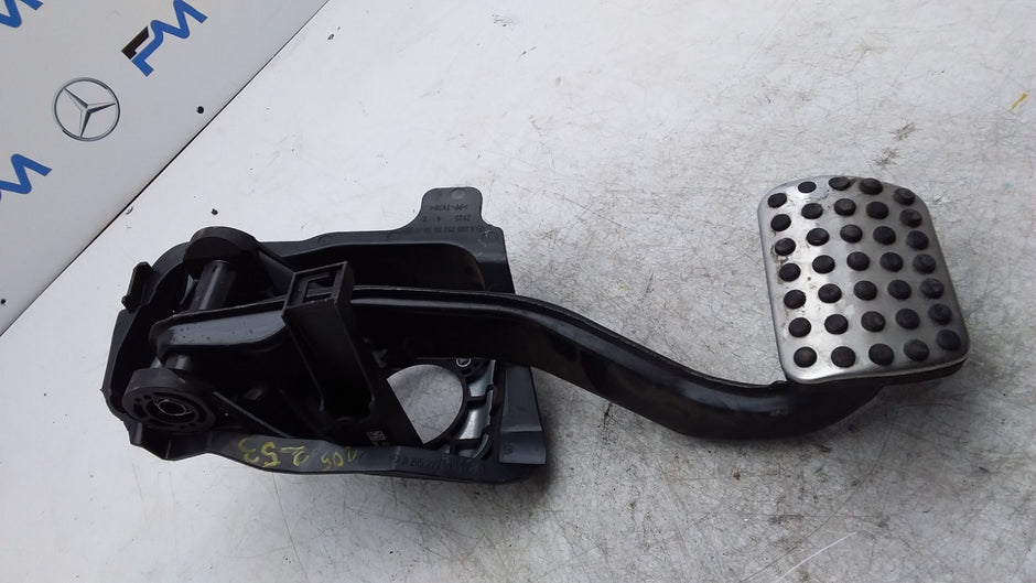 MERCEDES BENZ  C-CLASS W205 AMG BRAKE PEDAL SYSTEM A2052920107 FMR434