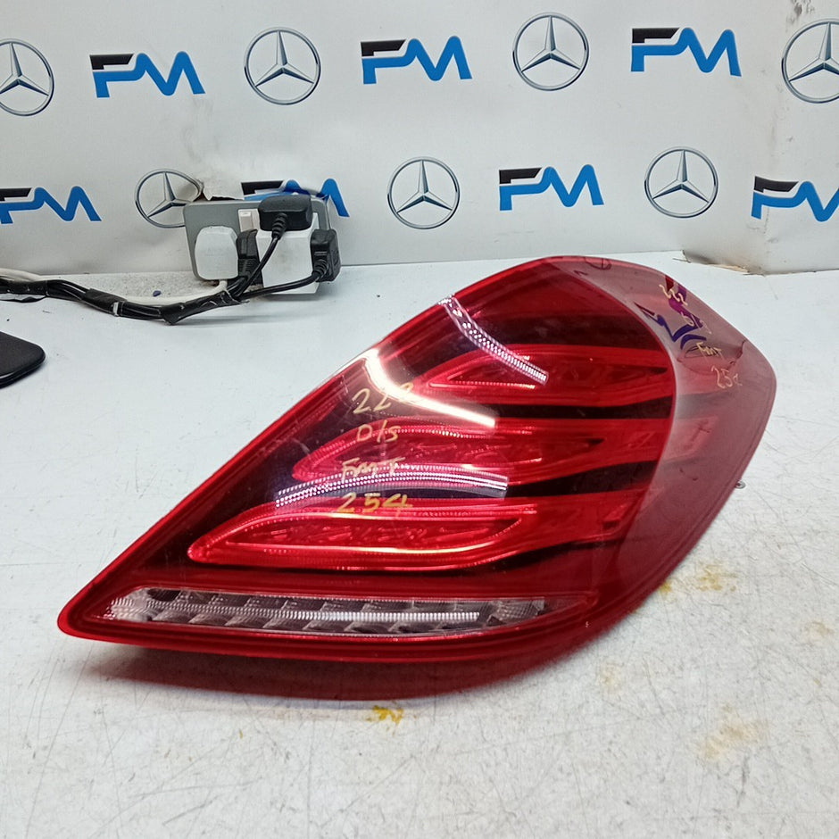 MERCEDES S-CLASS W222 DRIVER RIGHT OS REAR TAIL LIGHT A2229065501 FMT254