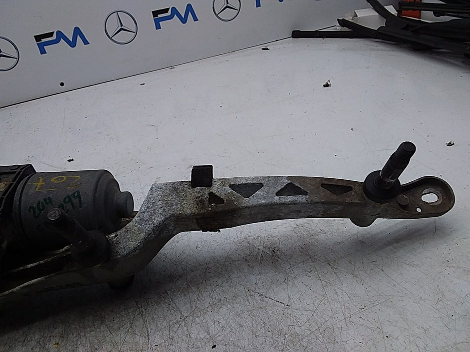 MERCEDES C-CLS W204 WIND SCREEN WIPER LINKAGE AND MOTOR A2048201140 FMR299