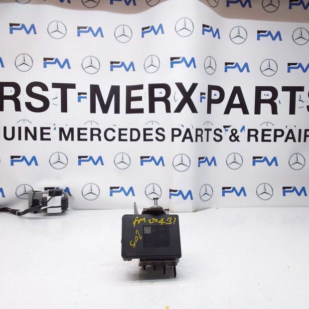 MERCEDES C-CLASS W205 ABS PUMP MODULE CONTROL UNIT A2539011400 FM00431