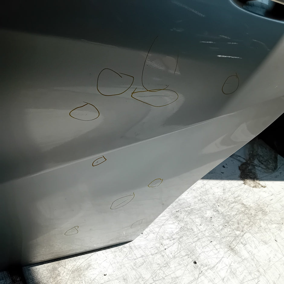 MERCEDES A-CLASS W176 PASSENGER REAR DOOR NSR SILVER 2012-18 COMPLETE FMD353