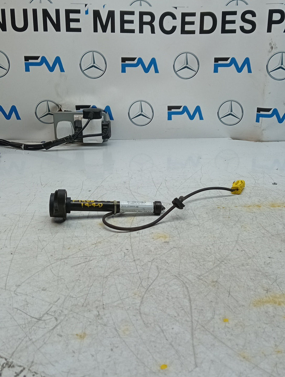 MERCEDES E-CLASS W213 BONNET PEDESTRIAN ACTUATOR A2139062201 2017 FM001440