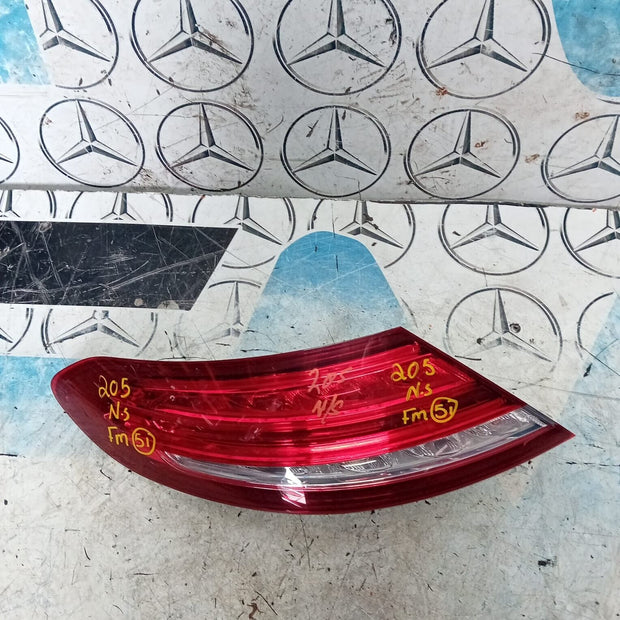 MERCEDES BENZ C-CLASS COUPE W205 PASSENGER SIDE REAR TAIL LIGHT A2059066300