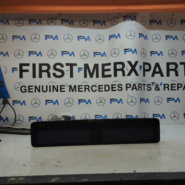 MERCEDES BENZ B-CLASS W247  DISPLAY SCREEN A2479008311 2019 ON FM001359