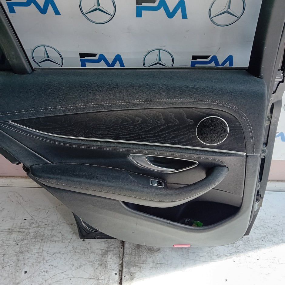 MERCEDES E-CLASS W213 SLN PASSENGER REAR DOOR NSR BLACK 2016 ON COMPLETE FMD218