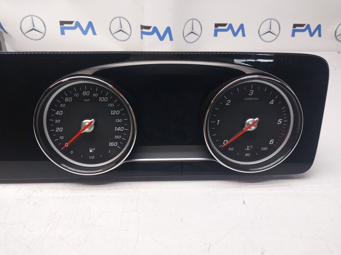 MERCEDES-BENZ E CLASS W213 W238 INSTRUMENT CLUSTER DIGITAL DISPLAY COMBO FM00645