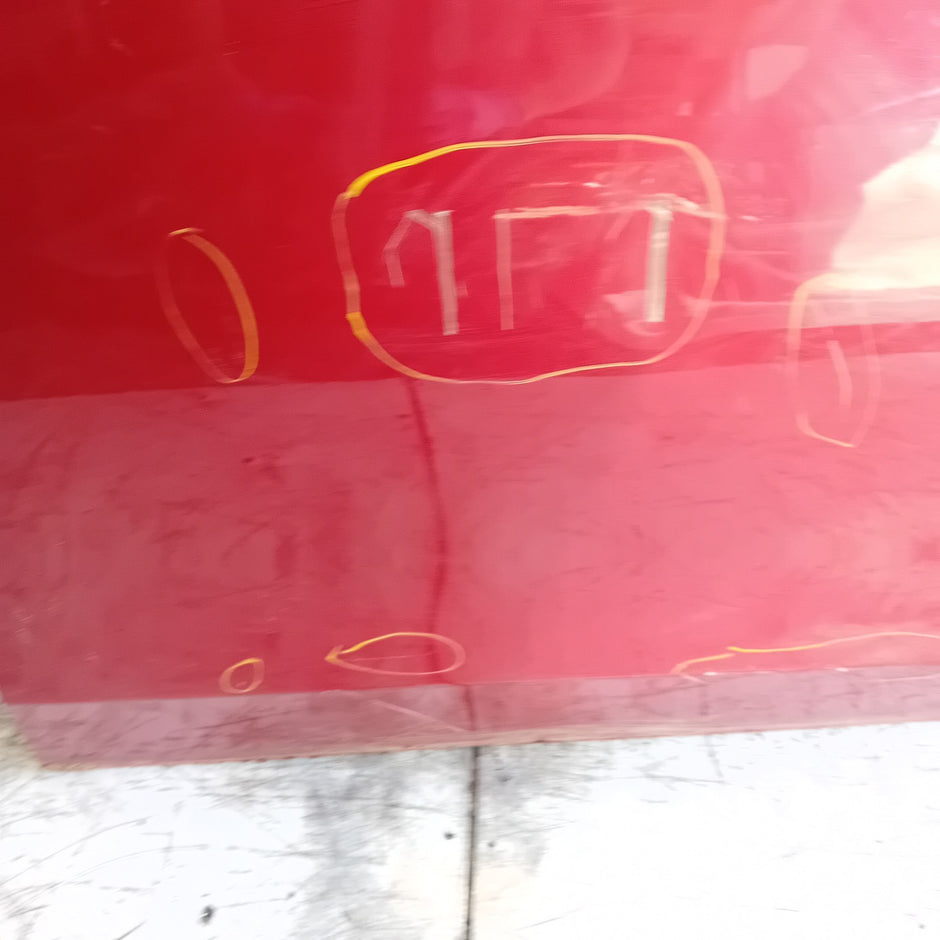 MERCEDES C-CLASS W205 DRIVER FRONT DOOR OSF 2014 RED  FMD508