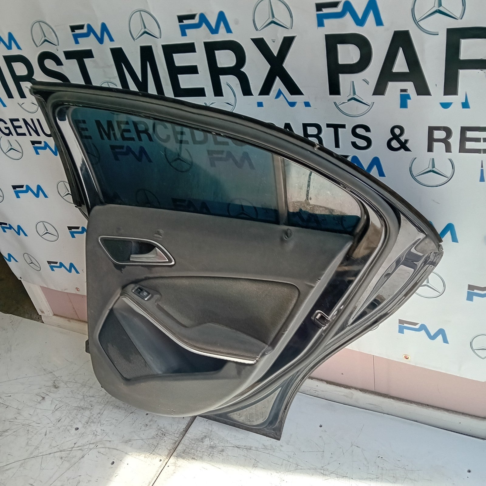 MERCEDES BENZ A-CLASS W176 DRIVER SIDE REAR DOOR O/S/R BLACK FMD119