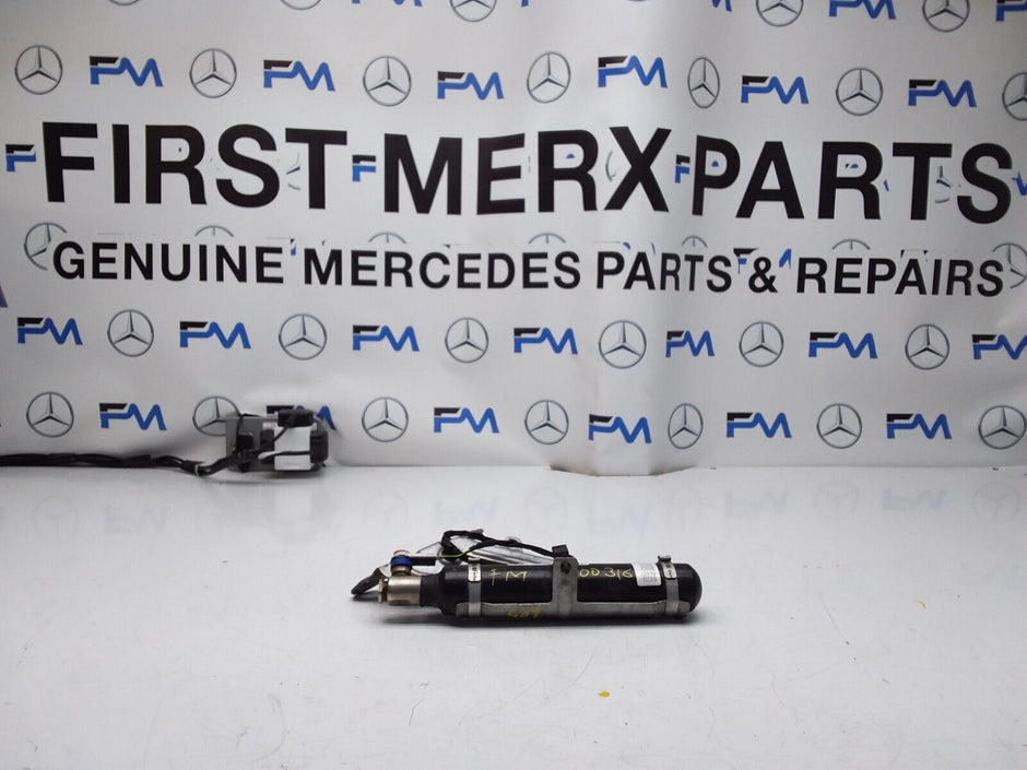 MERCEDES C-CLASS GAS GENERATOR ACCIDENT PROTECTION 2018 A2058604700 FM00316