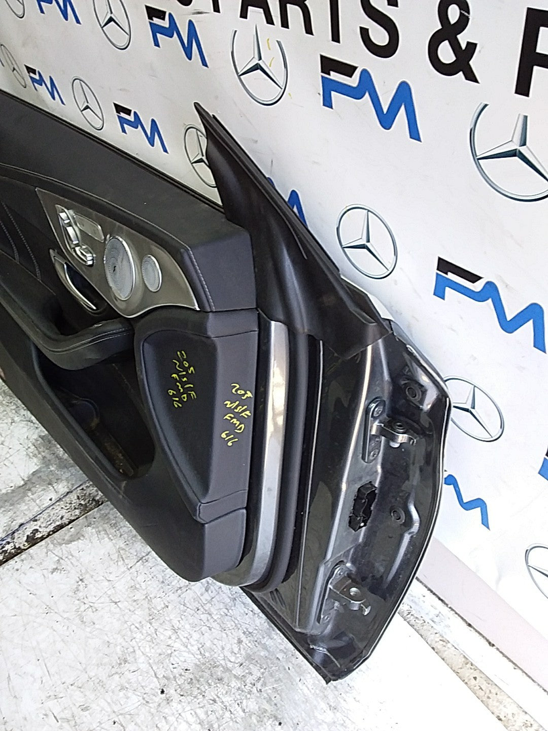 MERCEDES C-CLS C205 COUPE PASSENGER FRONT DOOR NSF GREY 2016 ONW COMPLETE FMD616