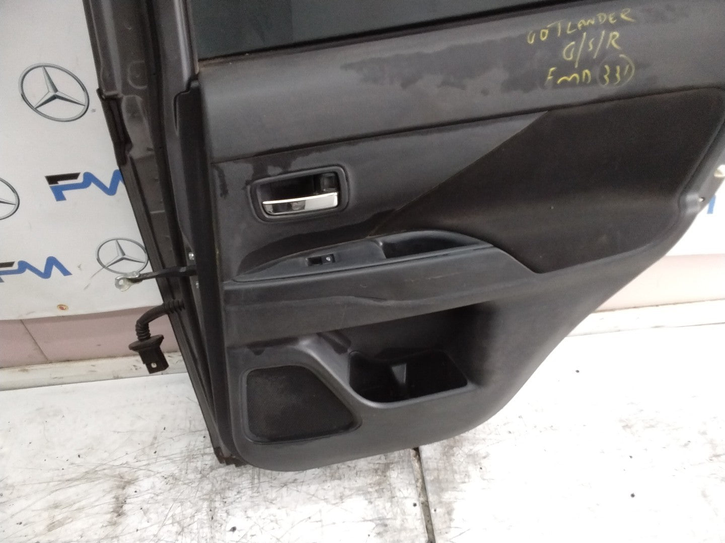 MITSUBISHI OUTLANDER MK3 DRIVER REAR DOOR OSR GREY 2013 COMPLETE FMD331