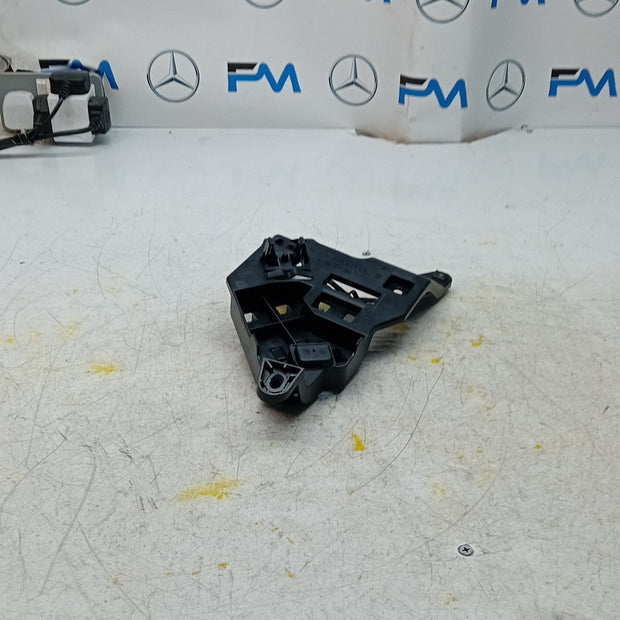 MERCEDES E-CLASS TAILGATE CONTROL MODULE BRACKET W213 A2135451340 2016 FM001320