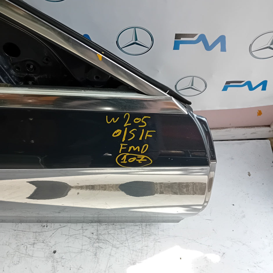 MERCEDES BENZ  C-CLASS W2O5 DRIVER SIDE FRONT DOOR O/S/F COMPLETE GREY FMD107