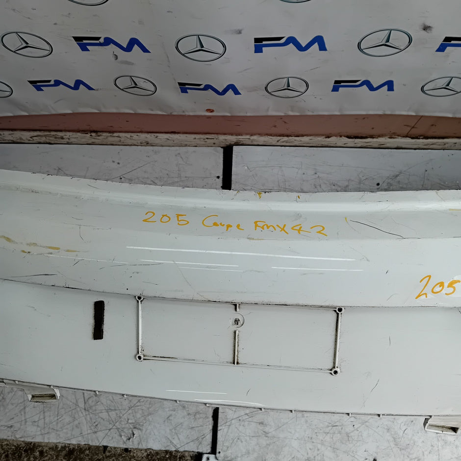 MERCEDES BENZ  C-CLASS C205 CP REAR BUMPER 2014 WHITE  COMPLETE FMX42