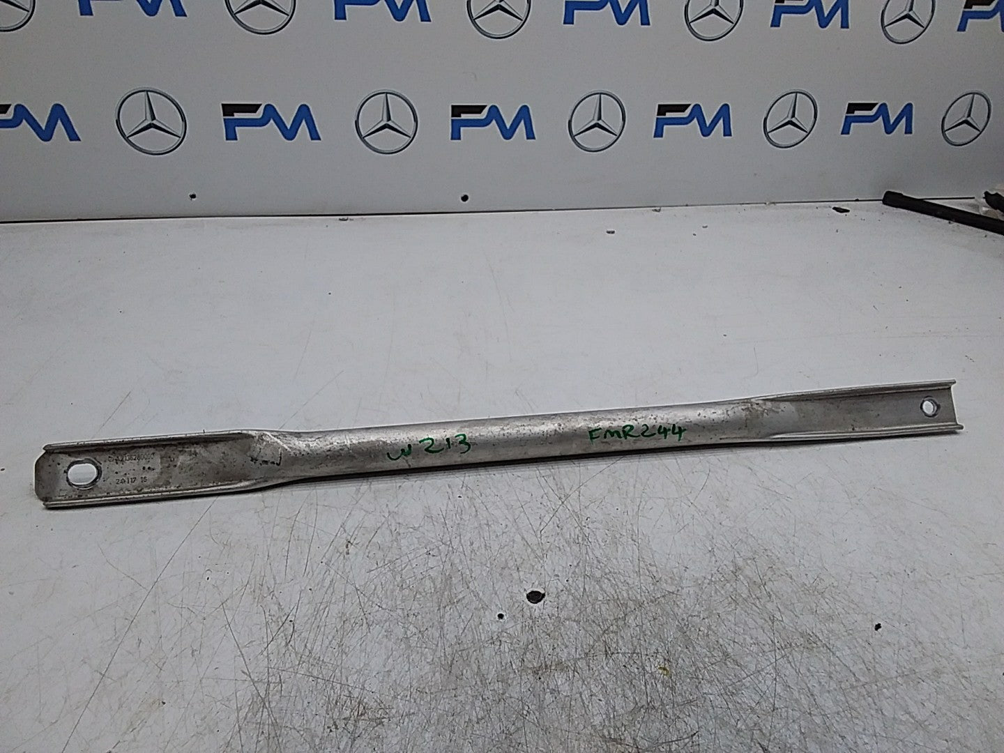 MERCEDES E-CLASS W213 BRACE STRUT BAR  A2136280000 FMR244