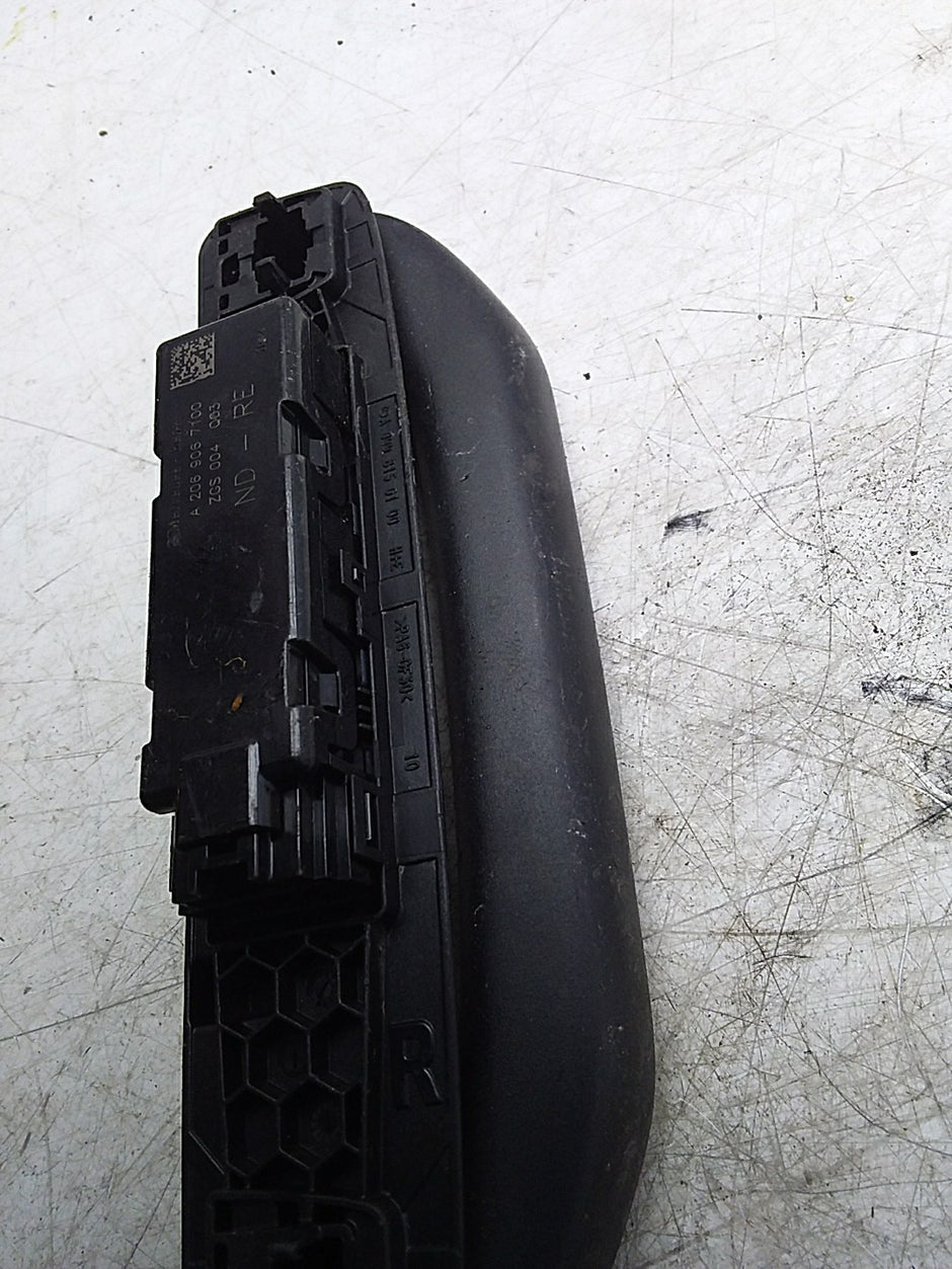 MERCEDES BENZ C-CLASS W206 REAR RIGHT ROOF HANDLE A2069067100 FMR203